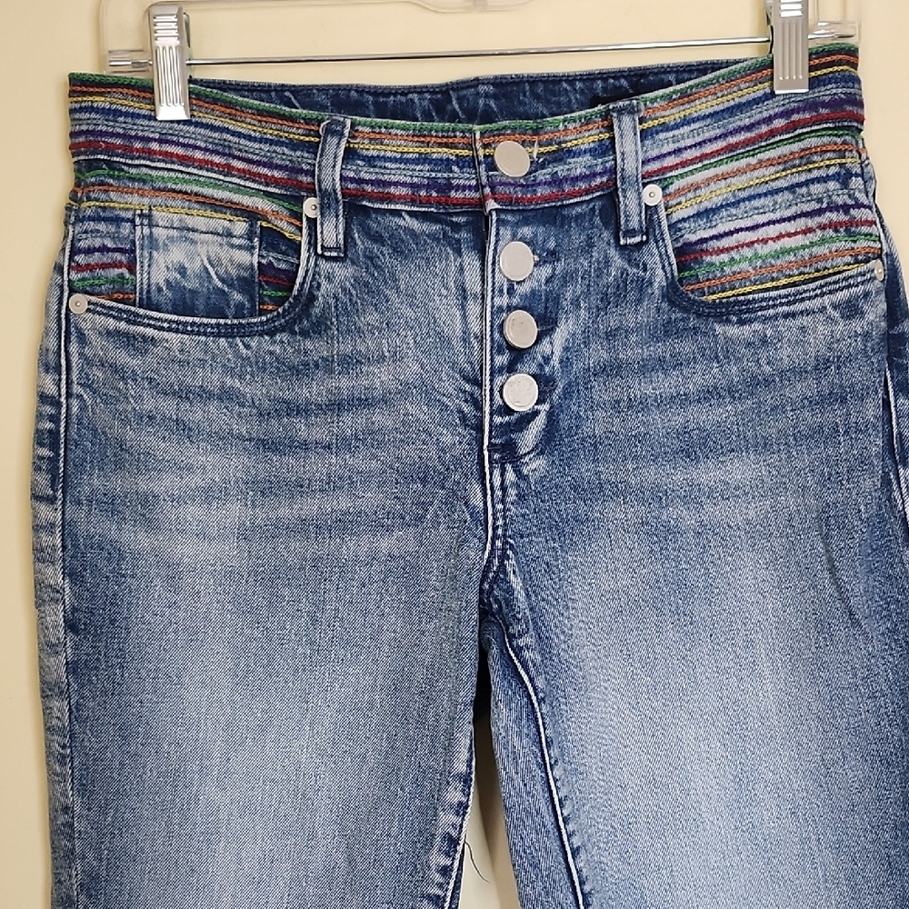 Blank NYC Button Fly Flare Rainbow Embroider Jeans - Picture 2 of 16